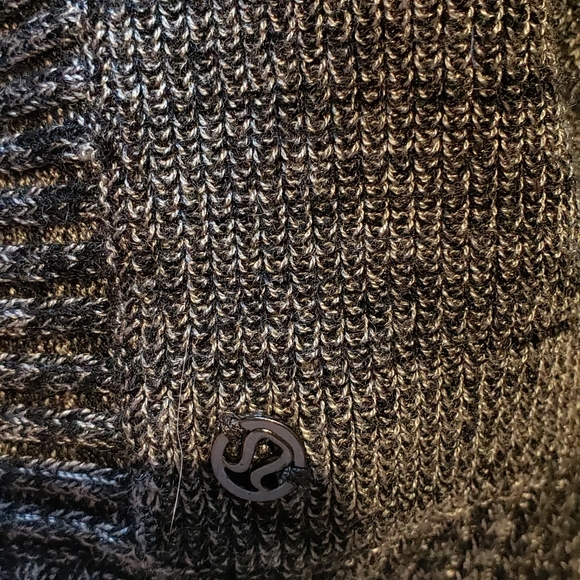 Lululemon wrap - Picture 4 of 4